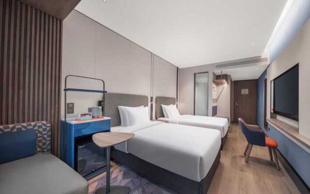 Holiday Inn Express Shanghai Hongqiao Linkong by IHG