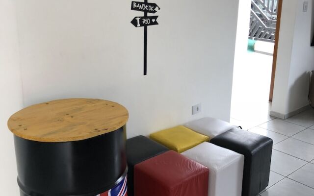 Brazil & France Hostel And House Inn