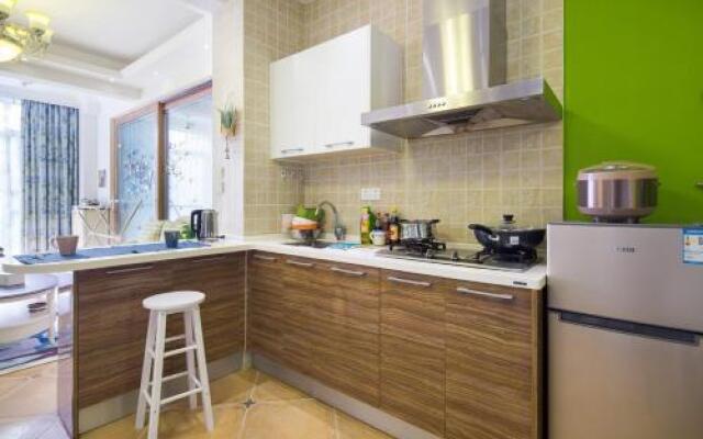 Sanya Yalong Bay·Yalong Bay Tourist Area· Locals Apartment 00151400