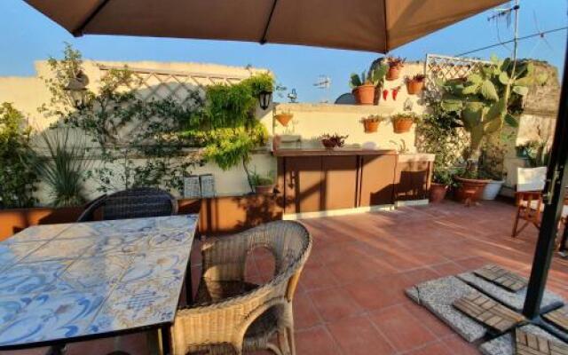 The Spanish Palace Suites, Rooms, Apartments & Terraces