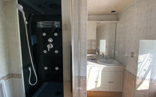 Vacation Home in Brittany Near Pointe du Raz