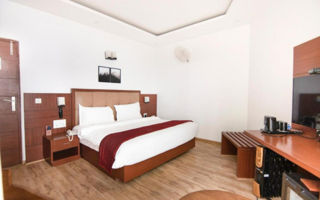 Himalayan Splendour Resort