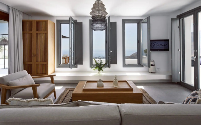 Kamini Santorini Villas
