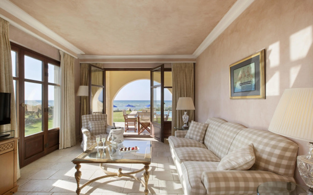 Aquila Rithymna Beach