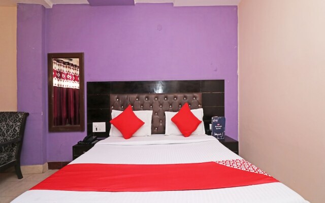 OYO 26602 Hotel Shubham