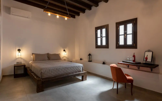 Ancient Knights Luxury Suites