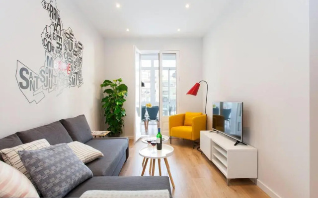 Perfectly located 4bed 4bath apartment in Barcelona 2 2