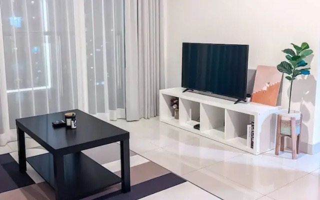 Staycation Jakarta Kensington Royal