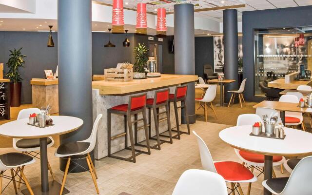 ibis Sheffield City