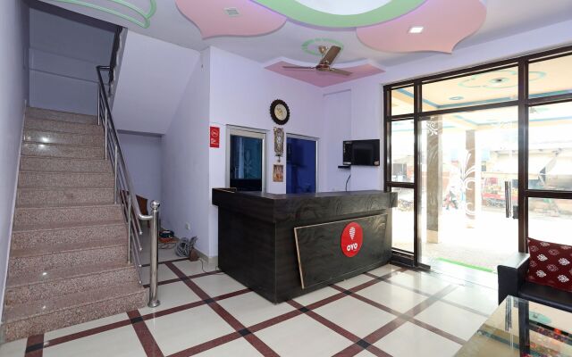 Oyo 11041 Hotel Taj Ansh