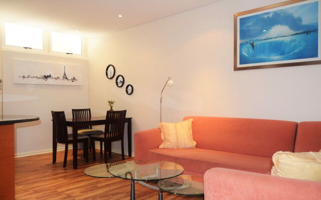 403 Lighthouse Mall Apartments