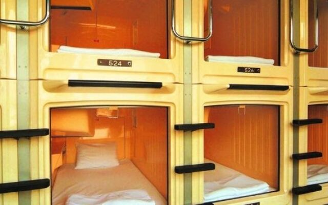 Capsule Hotel and Sauna Ikebukuro Plaza