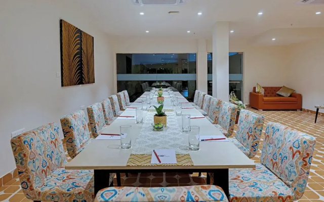 Ahuja Residency GCR