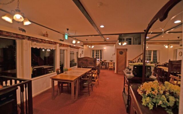 Country Hotel Red Fox