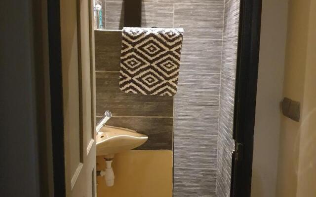 Appartement intra muros 8 personnes climatisé Wifi stationnement facile