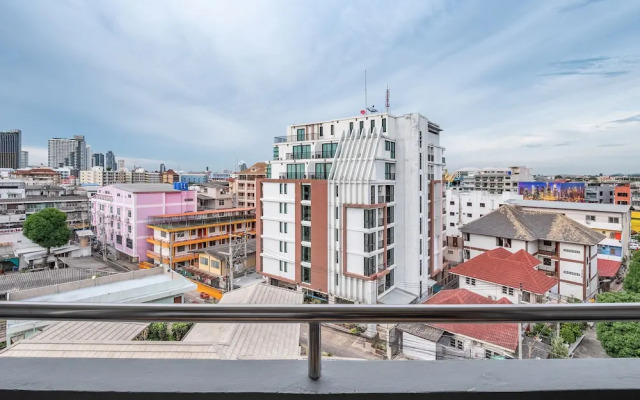 Tycoon Place by OYO Rooms