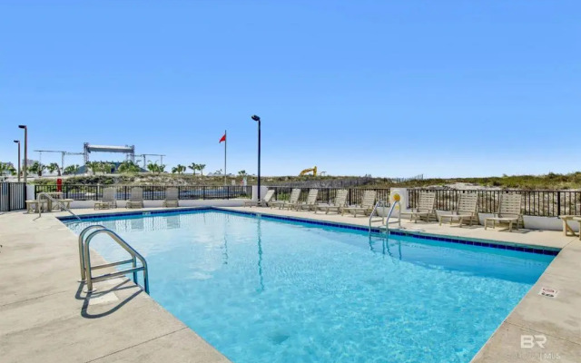 Island Winds West 678