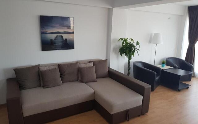 Apartamente Mamaia Nord D5