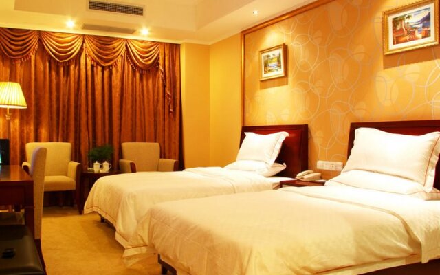 Yi Jia Ming Ren Hotel