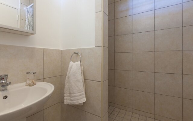 Four Seasons 801 by CTHA