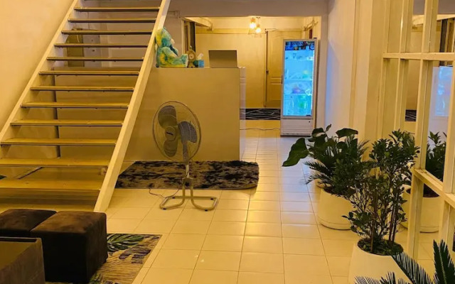 Lemon Tree Khaosan Hostel