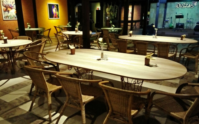 Arsela Hotel Pangkalan Bun