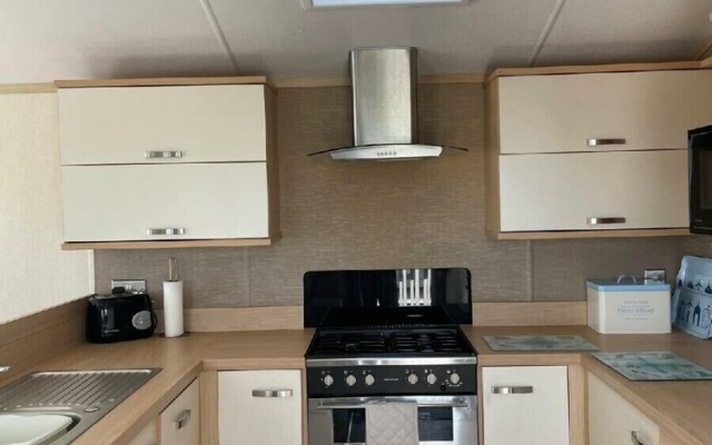 Waterside, Paignton - Holiday Accommodation 22105