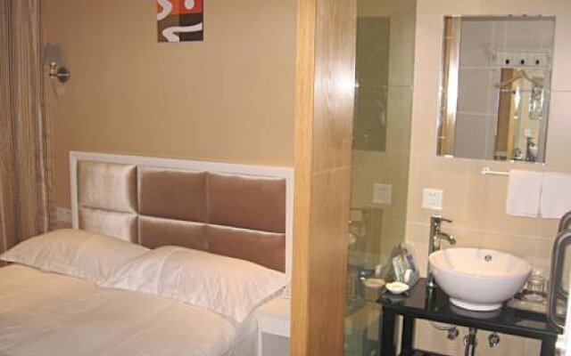 Yihao Business Hotel