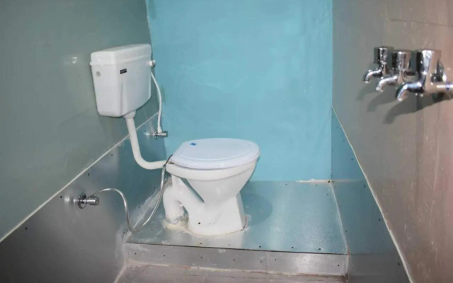 OYO 700197 As Hotel And Restaurant Unit 2