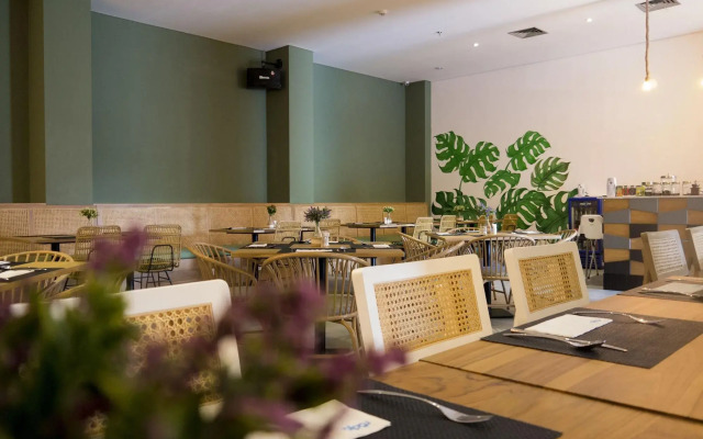 Radja Art and Boutique Hotel Simpang Lima