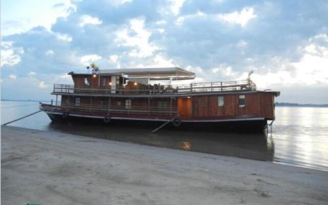 RV Mingun/Ava Private Charter (Mandalay-Mingun-Ava@Inwa-Mandalay) 3-days 2-nights