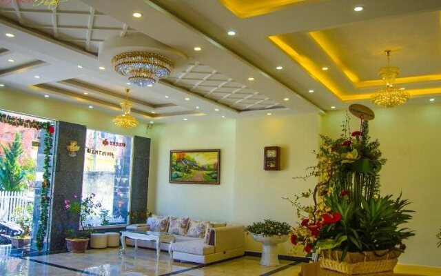 Hoang Quan Hotel