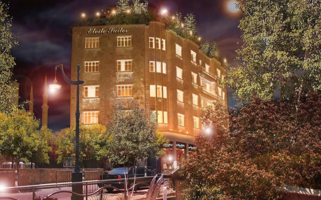 Etoile Suites Boutique Hotel Down Town