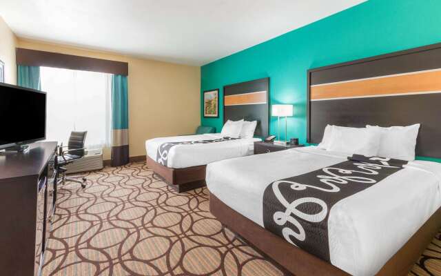 La Quinta Inn & Suites by Wyndham Carlsbad