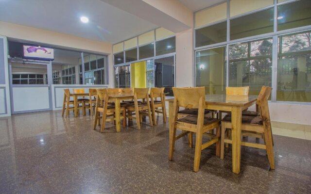 Hotel Pangolin By OYO Rooms