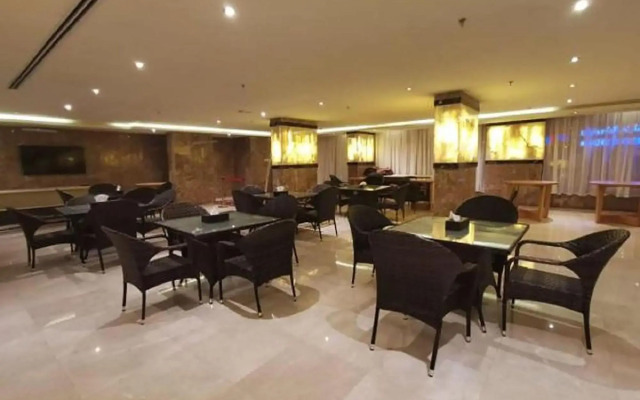 Ozone hotel