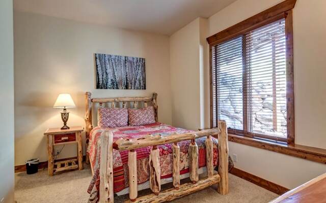 Fisherman's Paradise on Eagle River by RedAwning