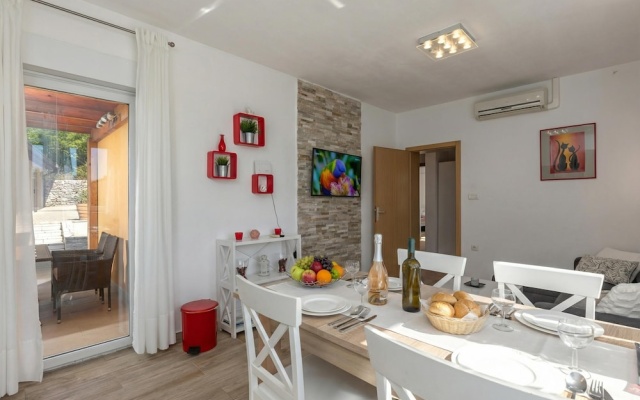 Holiday Home Aurea
