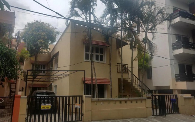The Hood CoLiving Space & Hostel