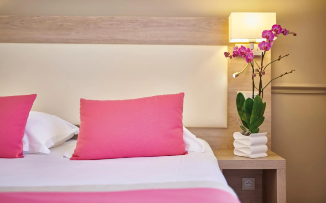 Hôtel Vacances Bleues Royal Westminster