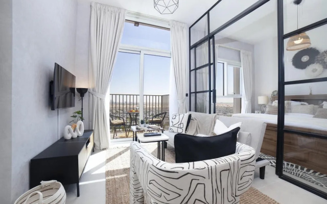 Contemporary 1BR Sleeps4 Balcony Pool Gym Dxbhills
