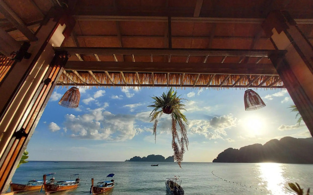 Paradise Pearl Bungalows