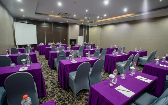 Cendana Premier Hotel Surabaya
