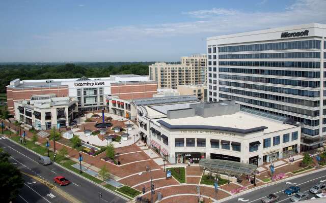 Embassy Suites by Hilton Washington DC Chevy Chase Pavilion