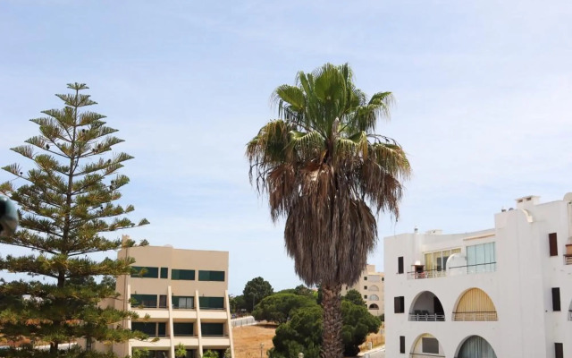 T2 nos Salgados a 5 min da praia