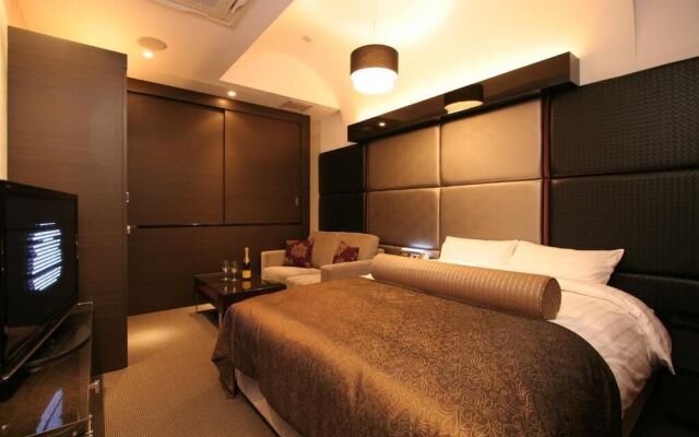 HOTEL W - Adults Only