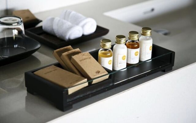 Rosewood Apartment Hotel