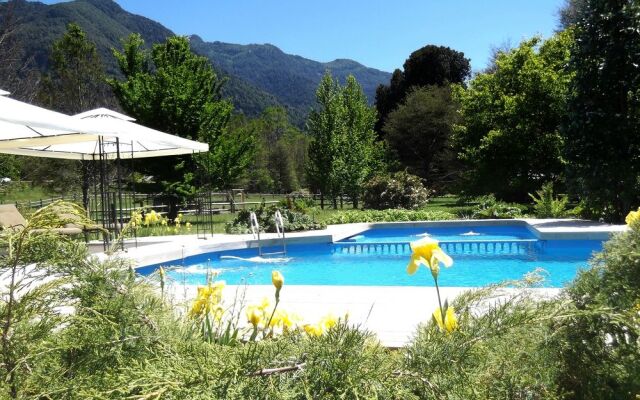 hotel salto del carileufu