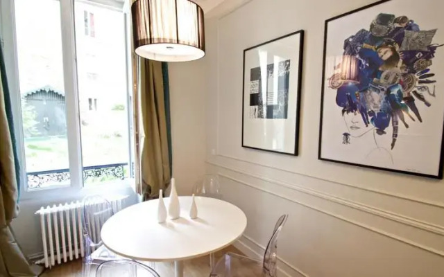 Truly Parisian Experience with Style