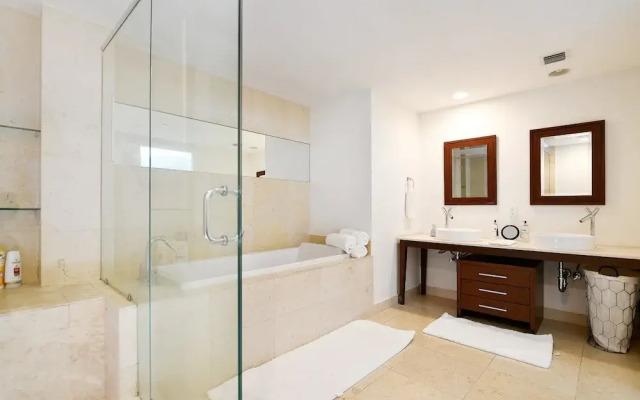 Miami World Rental - Iconbrickell 3210